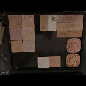 Wet and wild highlighters